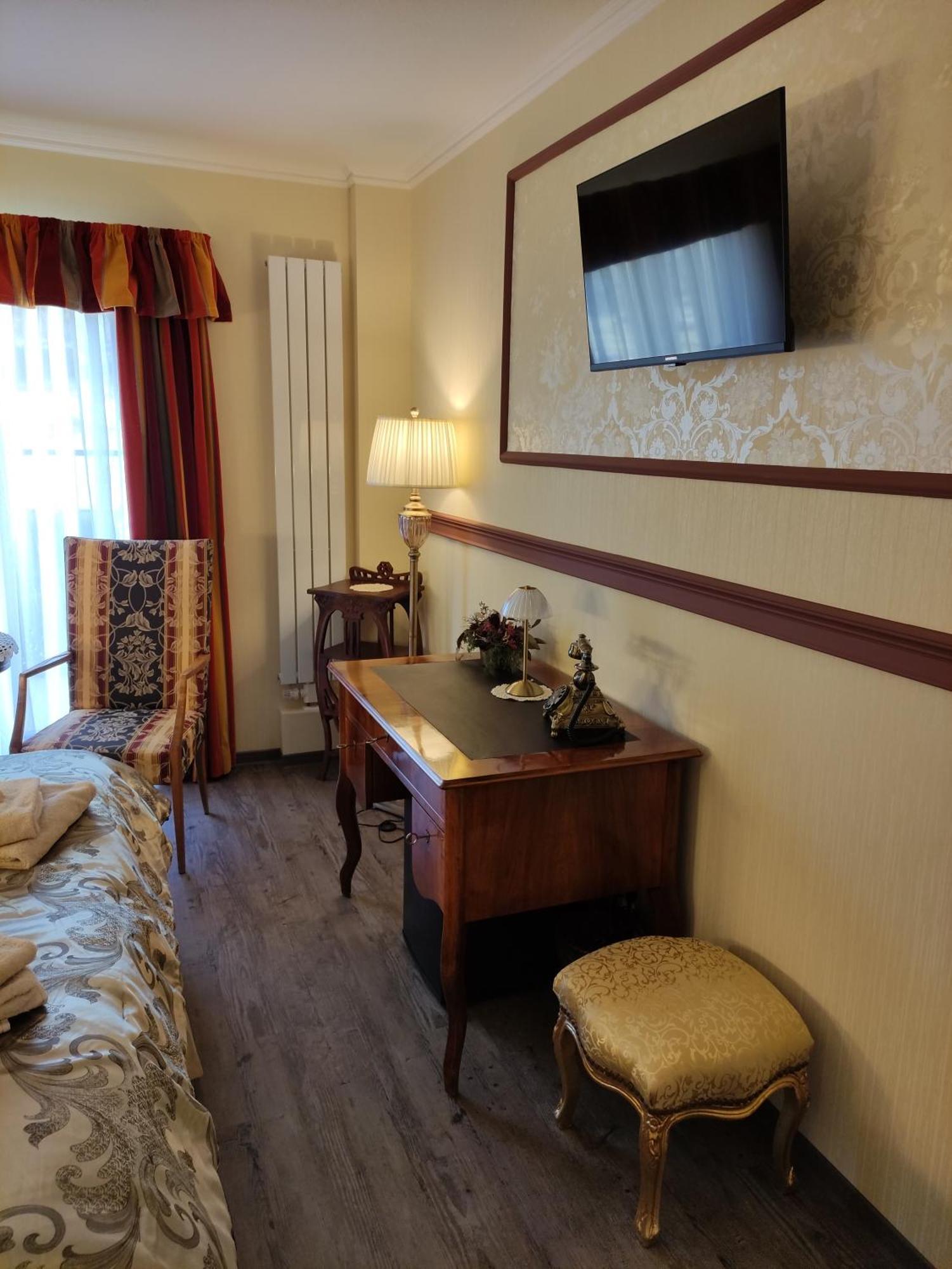Pilgrims Inn Kreischa Ngoại thất bức ảnh