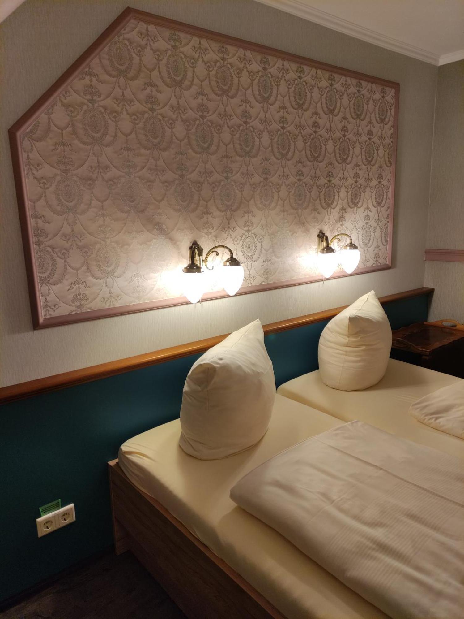 Pilgrims Inn Kreischa Ngoại thất bức ảnh